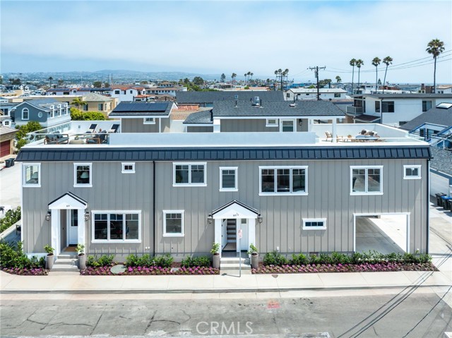825 W Bay Avenue, Newport Beach CA: https://media.crmls.org/medias/0859a530-8ef6-4535-ae19-b8cc6b8e5f7a.jpg