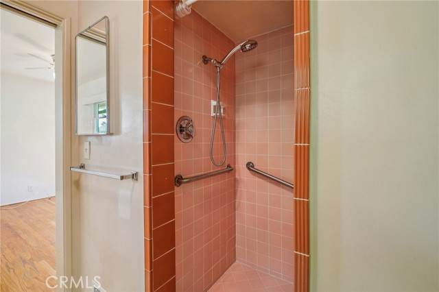 Detail Gallery Image 17 of 42 For 494 Paulette Pl, La Canada Flintridge,  CA 91011 - 3 Beds | 2/1 Baths