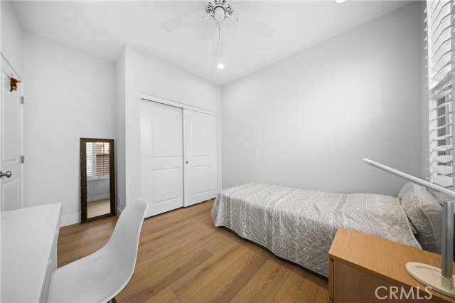 Detail Gallery Image 8 of 43 For 63 Birmingham, Irvine,  CA 92620 - 4 Beds | 4 Baths