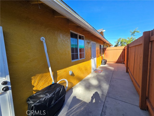 Detail Gallery Image 3 of 13 For 16823 1/2 Ironton, La Puente,  CA 91744 - 1 Beds | 1 Baths