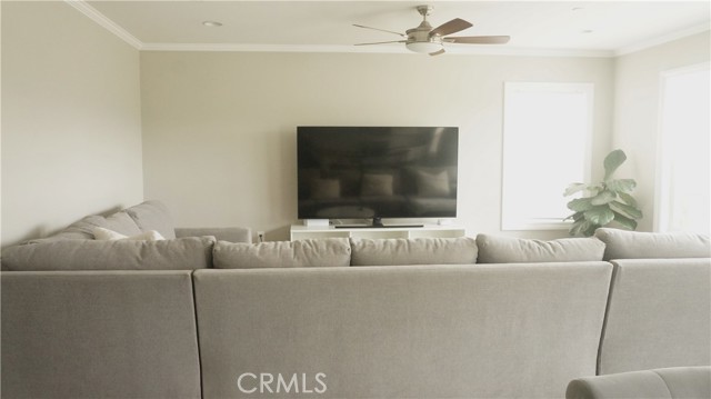 Detail Gallery Image 2 of 30 For 4166 Isabella Cir, Lake Elsinore,  CA 92530 - 3 Beds | 2/1 Baths