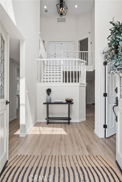 2017 Curtis Avenue, Redondo Beach CA: https://media.crmls.org/medias/085e6260-2e84-40fa-8b4e-f3571677996c.jpg