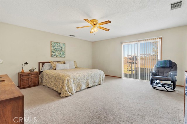 Detail Gallery Image 27 of 69 For 11062 Hollister Rd, Oak Hills,  CA 92344 - 4 Beds | 3 Baths