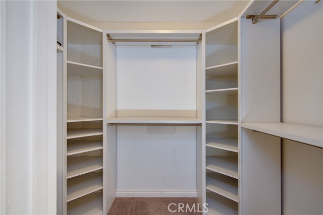 Detail Gallery Image 18 of 33 For 10444 Charleston Dr, Riverside,  CA 92503 - 4 Beds | 2 Baths