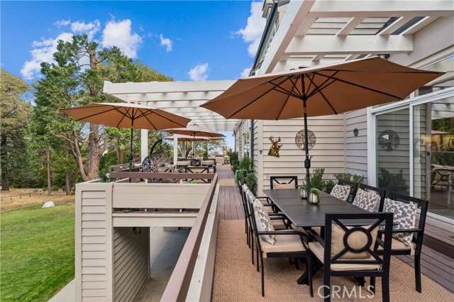 6 Bed Home for Sale in Lake Arrowhead, California