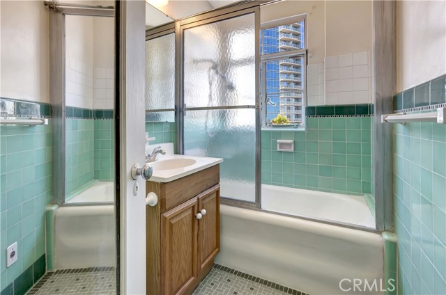 Detail Gallery Image 19 of 27 For 800 E Ocean Bld #504,  Long Beach,  CA 90802 - 0 Beds | 1 Baths