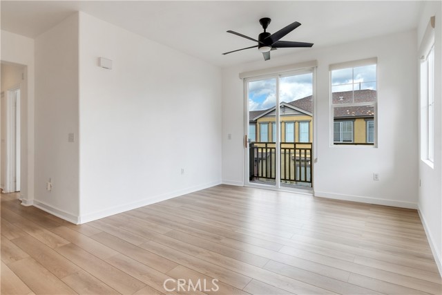 Detail Gallery Image 7 of 21 For 5455 Mandarin Cove, San Diego,  CA 92115 - 2 Beds | 2 Baths