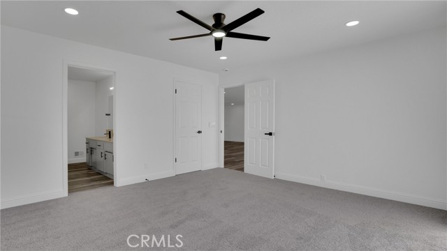 Image 17 of 28 For 2060 Loyola Way