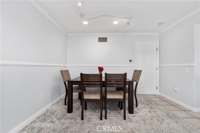 Detail Gallery Image 6 of 24 For 449 N via Napoli, Anaheim,  CA 92806 - 3 Beds | 1/1 Baths