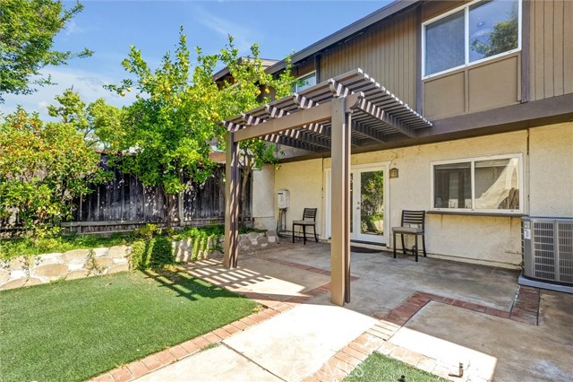 Detail Gallery Image 16 of 21 For 1282 Whisperglen, San Dimas,  CA 91773 - 3 Beds | 3 Baths