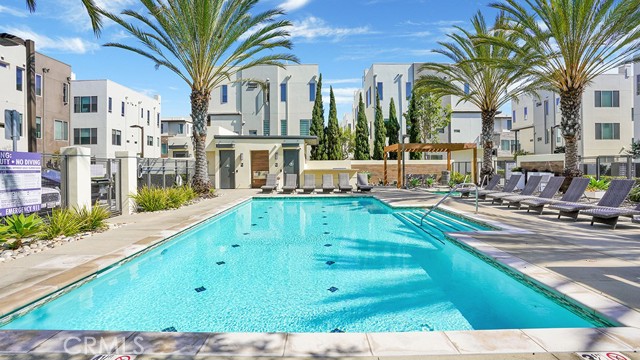 Detail Gallery Image 31 of 35 For 70 Ebb Tide, Newport Beach,  CA 92663 - 3 Beds | 3/1 Baths