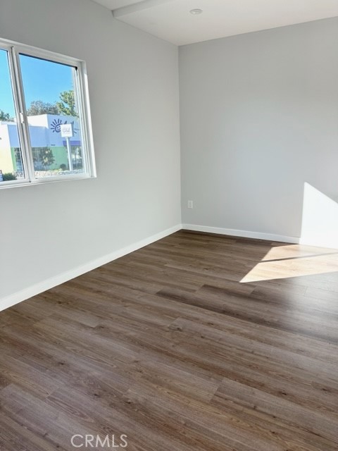 Detail Gallery Image 6 of 20 For 19421 Ventura Bld #4,  Tarzana,  CA 91356 - 2 Beds | 2 Baths