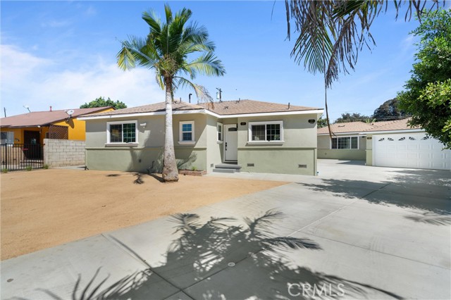 1401 Highland Street, Santa Ana CA: https://media.crmls.org/medias/08638030-cfea-48e1-8154-d8dd1674c1fa.jpg