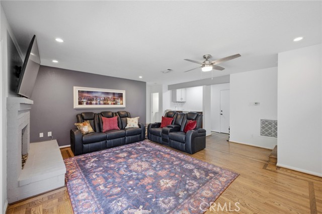 Detail Gallery Image 11 of 43 For 1970 Glassboro, Claremont,  CA 91711 - 4 Beds | 3 Baths