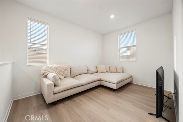 Detail Gallery Image 17 of 42 For 3656 Basanite Ave, Ontario,  CA 91761 - 4 Beds | 3 Baths