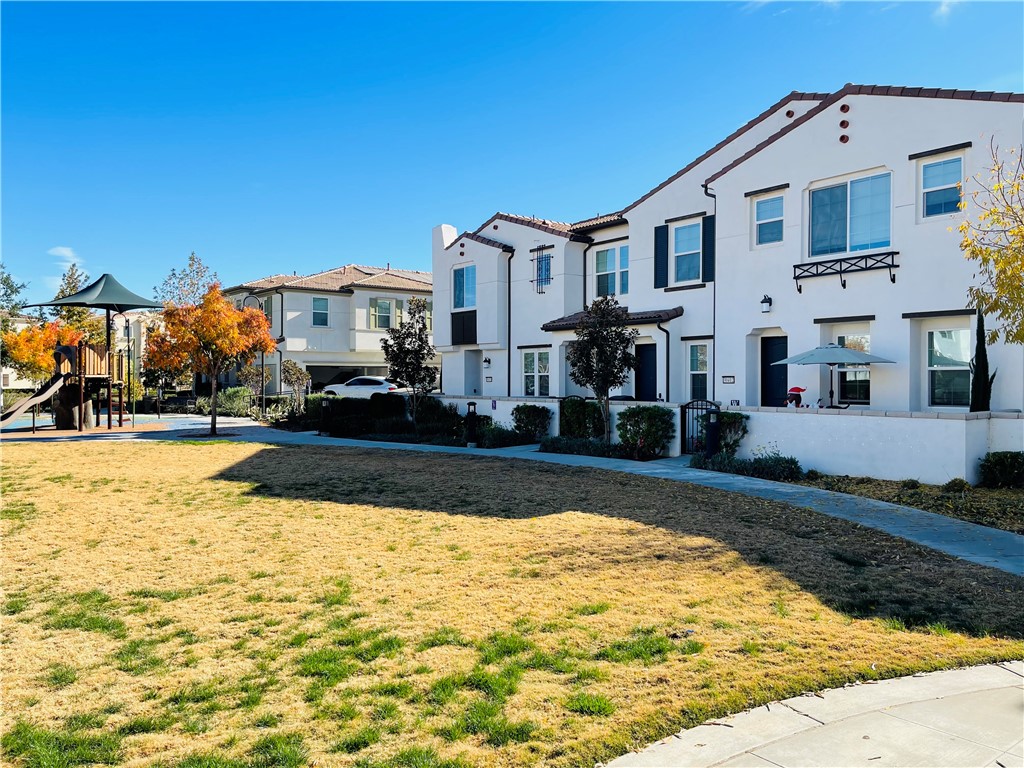 Detail Gallery Image 40 of 40 For 30420 Town Square Dr, Menifee,  CA 92584 - 3 Beds | 2/1 Baths