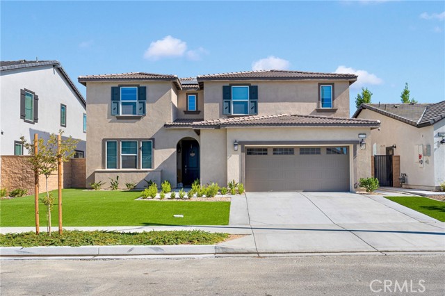 Detail Gallery Image 1 of 56 For 16708 Yarrow Ln, Fontana,  CA 92336 - 5 Beds | 3 Baths