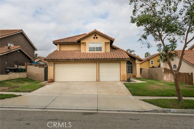 2136 Turnberry Ln, Corona, CA 92881