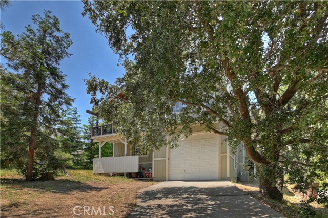 27781 St Bernard Lane, Lake Arrowhead CA: https://media.crmls.org/medias/086595da-df34-4841-b557-f9261b28f848.jpg