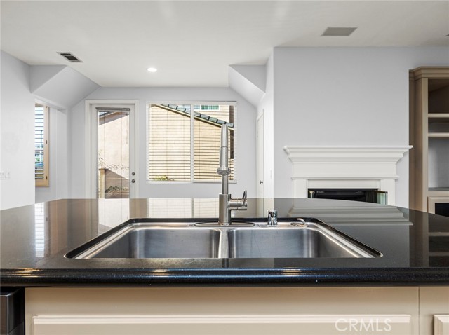 28911 Mirada Circulo, Valencia CA: https://media.crmls.org/medias/0866bc86-f395-4d19-b541-6fd7d40c313e.jpg