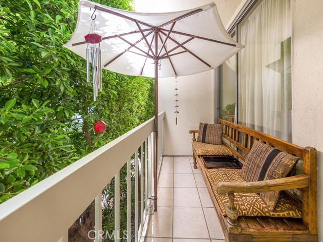 Detail Gallery Image 20 of 27 For 1230 N Sweetzer Ave #211,  West Hollywood,  CA 90069 - 1 Beds | 1 Baths