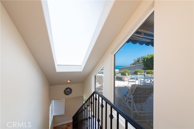 Detail Gallery Image 33 of 51 For 325 Crescent Bay Dr, Laguna Beach,  CA 92651 - 6 Beds | 6 Baths