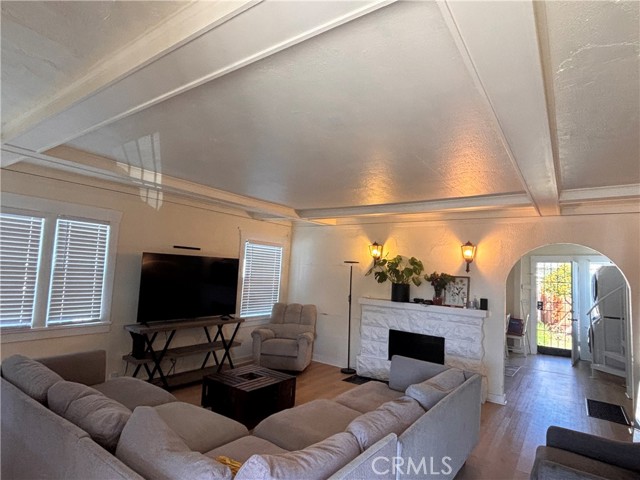 Detail Gallery Image 3 of 21 For 5440 Wadean Place, Oakland,  CA 94601 - 2 Beds | 1 Baths