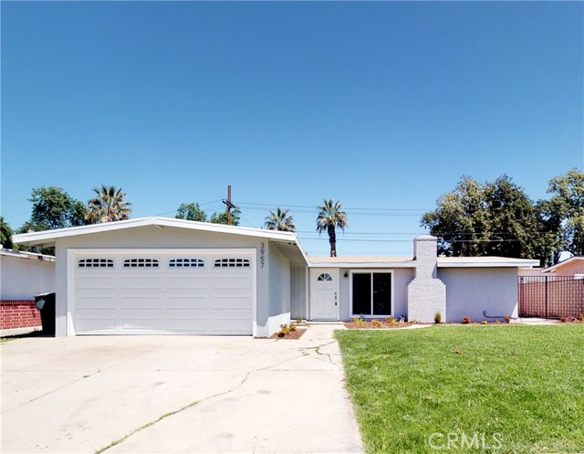 3957 Broadmoor St, Riverside, CA 92503