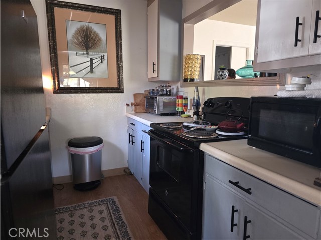 Detail Gallery Image 10 of 33 For 16061 Dam Rd, Clearlake,  CA 95422 - 3 Beds | 2 Baths