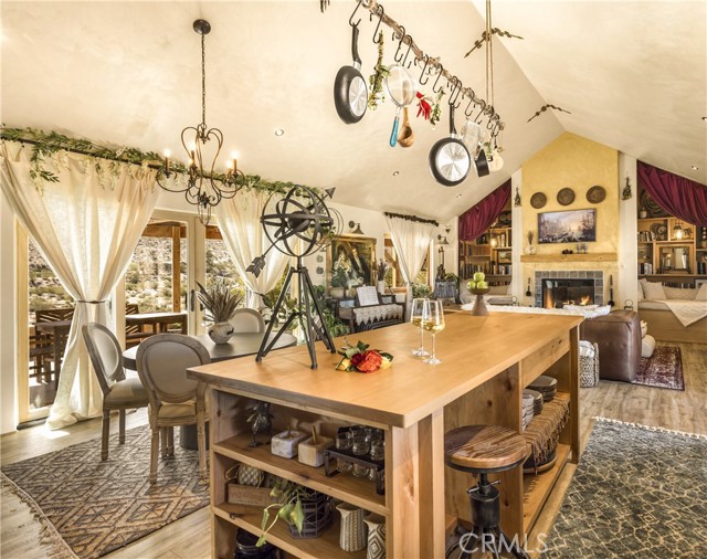 Detail Gallery Image 11 of 74 For 5517 Bartlett Mountain Rd, Joshua Tree,  CA 92252 - 2 Beds | 2 Baths