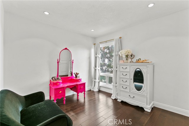 Detail Gallery Image 14 of 16 For 2638 Vista Del Oro, Newport Beach,  CA 92660 - 4 Beds | 2/1 Baths