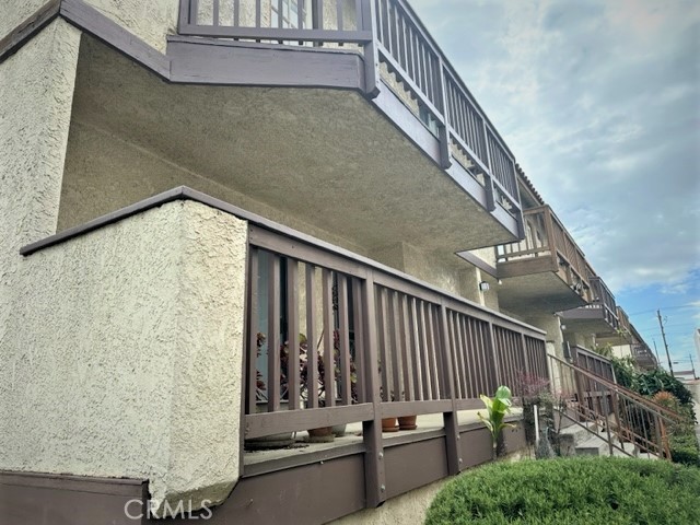 MLS# SB23090675