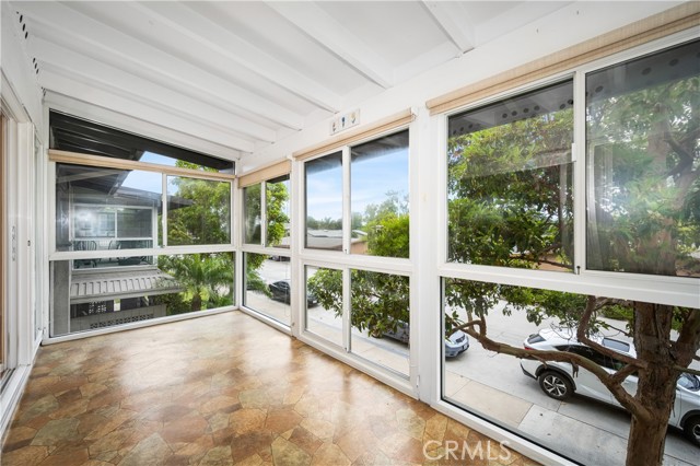 Detail Gallery Image 12 of 35 For 1980 Mckinney Way 13p,  Seal Beach,  CA 90740 - 2 Beds | 2 Baths