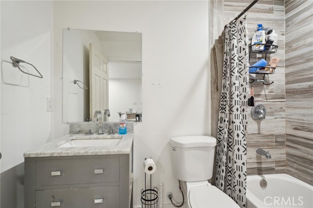 Detail Gallery Image 16 of 36 For 3322 W 66th St, Los Angeles,  CA 90043 - – Beds | – Baths