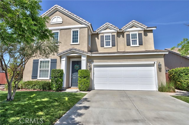 Detail Gallery Image 1 of 51 For 39883 S Creek Cir, Murrieta,  CA 92563 - 5 Beds | 3/1 Baths