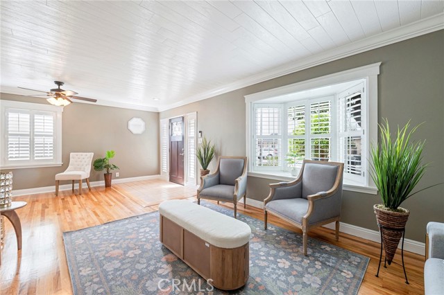 Detail Gallery Image 7 of 44 For 6034 Pepperwood, Lakewood,  CA 90712 - 3 Beds | 2 Baths