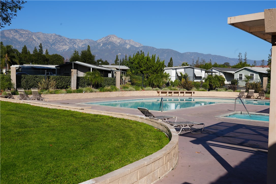 Detail Gallery Image 23 of 23 For 1350 San Bernardino Rd #66,  Upland,  CA 91786 - 3 Beds | 2 Baths