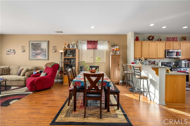 Detail Gallery Image 5 of 19 For 5806 West Avenue K3, Lancaster,  CA 93536 - 3 Beds | 2 Baths
