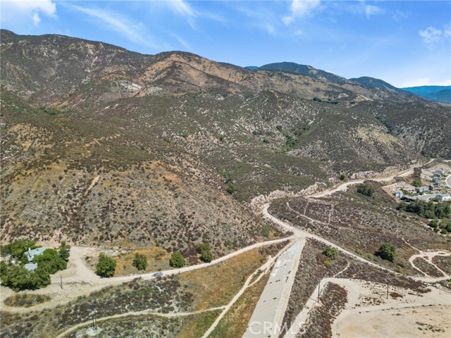 Detail Gallery Image 4 of 11 For 2 Hill Dr, San Bernardino,  CA 92407 - – Beds | – Baths