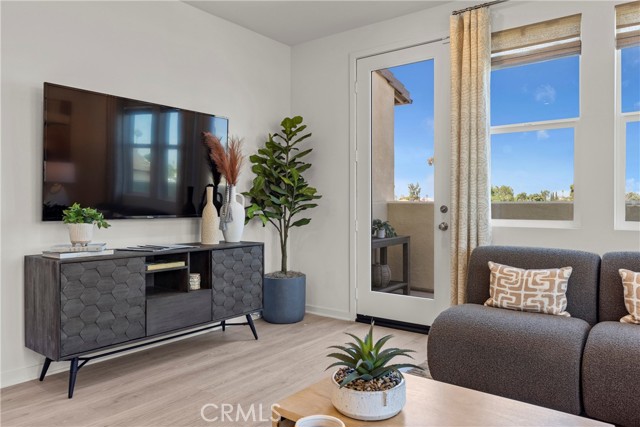 Detail Gallery Image 20 of 23 For 1950 W Sycamore Dr, Compton,  CA 90220 - 3 Beds | 3/1 Baths