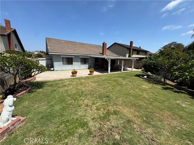 19335 Derbyshire Lane, Cerritos CA: https://media.crmls.org/medias/086f6795-3e9d-402a-ae04-cd3fe7b11461.jpg