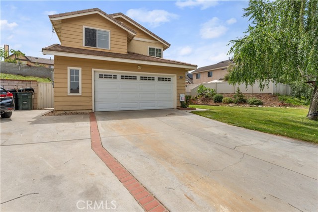 13525 Big Sky Court, Yucaipa CA: https://media.crmls.org/medias/087027df-f368-4b27-a282-16044519c5c5.jpg