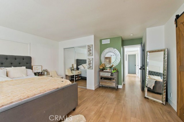 Detail Gallery Image 19 of 49 For 2057 Woodglen St, Simi Valley,  CA 93065 - 4 Beds | 2/1 Baths