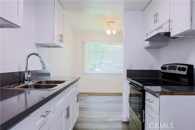 Front Image Thumbnail for CROC26084340