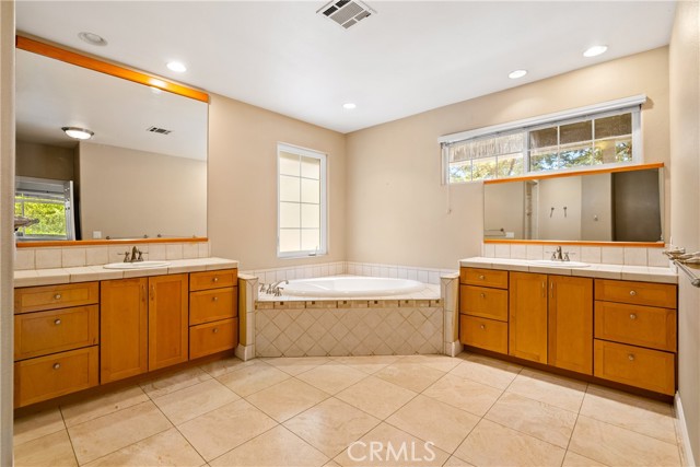 Detail Gallery Image 23 of 68 For 8230 Baron Way, Paso Robles,  CA 93446 - 3 Beds | 2 Baths