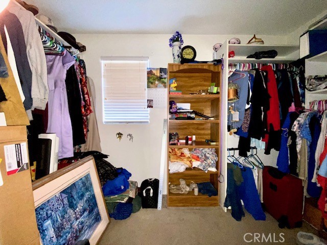 https://media.crmls.org/medias/08721d74-b165-430d-ae00-07d2e850ee25.jpg?preset=X-Large