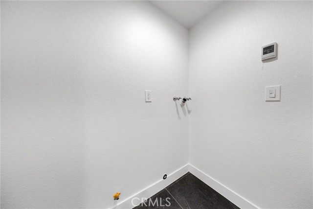 Image 40 of 62 For 3549 4th Street