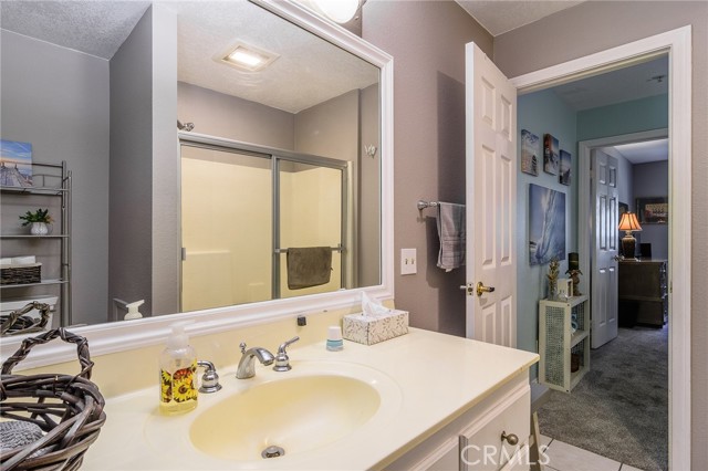 Detail Gallery Image 15 of 30 For 606 Lake St #14,  Huntington Beach,  CA 92648 - 2 Beds | 2 Baths