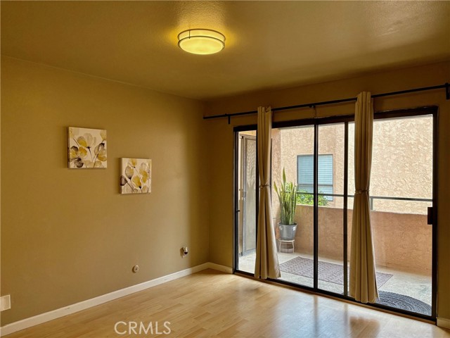 Detail Gallery Image 11 of 18 For 1126 Fairview #210,  Arcadia,  CA 91007 - 3 Beds | 2 Baths