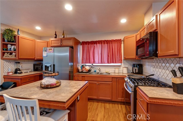 Detail Gallery Image 12 of 41 For 6555 Eden Ave, Winton,  CA 95388 - 4 Beds | 2 Baths